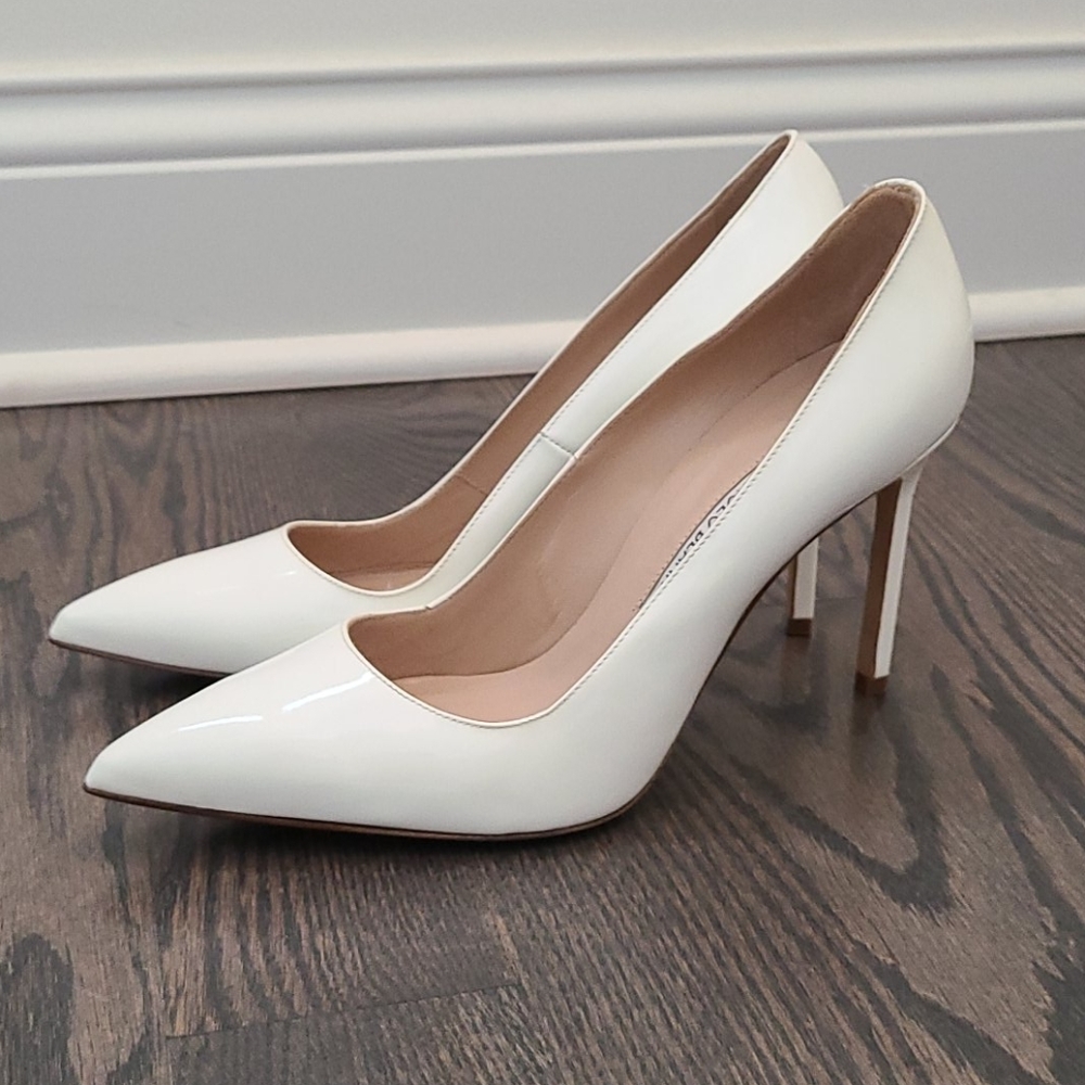 Manolo blahnik white patent pump 39.5/9
